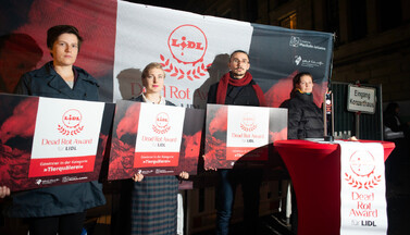 Europaweiter Tierschutz-Protest vor Lidl-Filialen